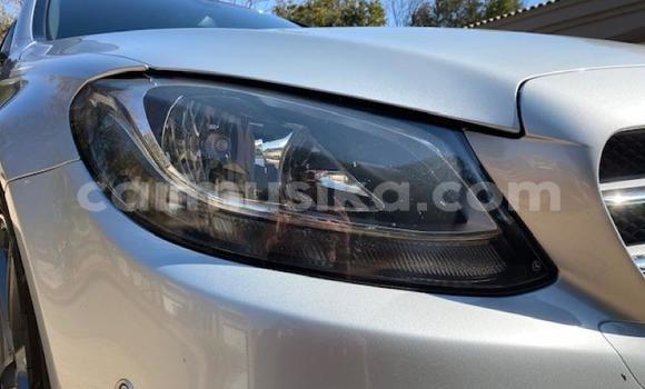 Acheter Occasion Voiture Mercedes‒Benz C–Class Gris à Beitbridge, Matabeleland South Acheter Occasion Voiture Mercedes‒Benz C–Class Gris à Beitbridge, Matabeleland South
