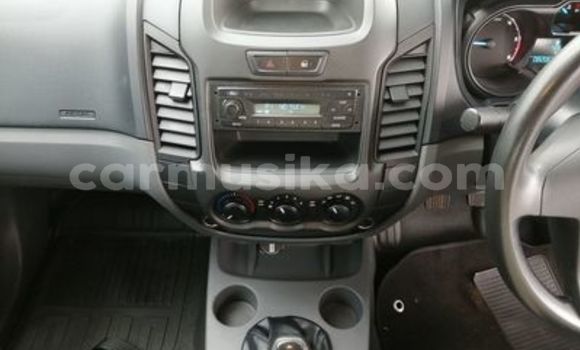 Buy Used Ford Ranger White Car in Beitbridge in Matabeleland South Buy Used Ford Ranger White Car in Beitbridge in Matabeleland South