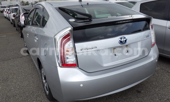 Acheter Occasion Voiture Toyota Prius Gris à Beitbridge, Matabeleland South Acheter Occasion Voiture Toyota Prius Gris à Beitbridge, Matabeleland South
