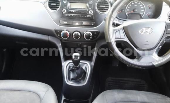 Nunua Ilio tumika Hyundai i10 Nyeupe Gari ndani ya Beitbridge nchini Matabeleland Kusini Nunua Ilio tumika Hyundai i10 Nyeupe Gari ndani ya Beitbridge nchini Matabeleland Kusini