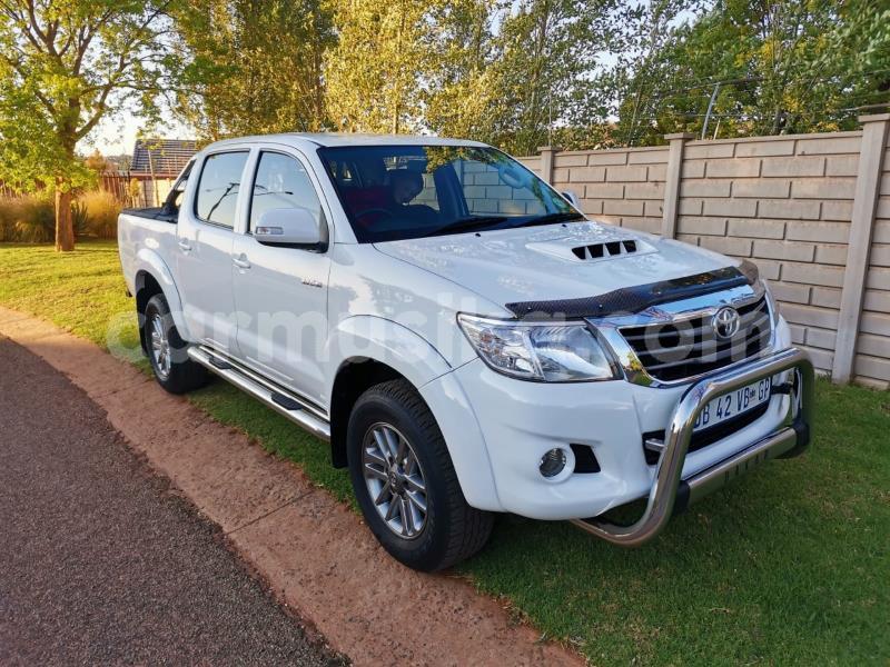 Big with watermark toyota hilux matabeleland south beitbridge 18454