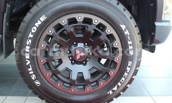 Nunua Ilio tumika Mitsubishi Triton Nyeusi Gari ndani ya Beitbridge nchini Matabeleland Kusini Nunua Ilio tumika Mitsubishi Triton Nyeusi Gari ndani ya Beitbridge nchini Matabeleland Kusini