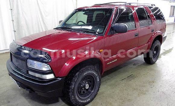 Acheter Occasion Voiture Chevrolet TrailBlazer Rouge à Beitbridge, Matabeleland South Acheter Occasion Voiture Chevrolet TrailBlazer Rouge à Beitbridge, Matabeleland South