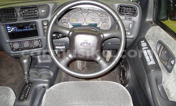 Acheter Occasion Voiture Chevrolet TrailBlazer Rouge à Beitbridge, Matabeleland South Acheter Occasion Voiture Chevrolet TrailBlazer Rouge à Beitbridge, Matabeleland South