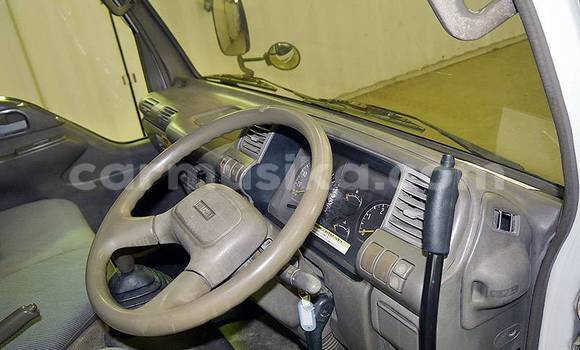 Acheter Import Voiture Isuzu Ascender Blanc à Beitbridge, Matabeleland South Acheter Import Voiture Isuzu Ascender Blanc à Beitbridge, Matabeleland South