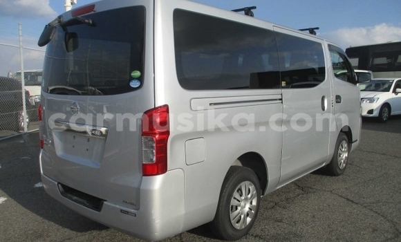 Nunua Ilio tumika Nissan NV350 Caravan Fedha Gari ndani ya Beitbridge nchini Matabeleland Kusini Nunua Ilio tumika Nissan NV350 Caravan Fedha Gari ndani ya Beitbridge nchini Matabeleland Kusini