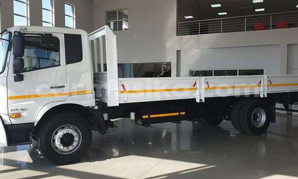 Acheter Occasion Voiture Nissan AD Blanc à Beitbridge, Matabeleland South Acheter Occasion Voiture Nissan AD Blanc à Beitbridge, Matabeleland South