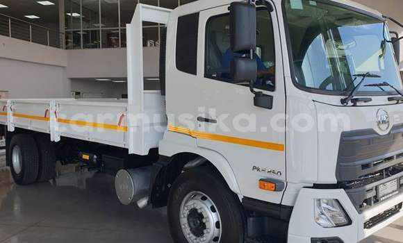 Acheter Occasion Voiture Nissan AD Blanc à Beitbridge, Matabeleland South Acheter Occasion Voiture Nissan AD Blanc à Beitbridge, Matabeleland South