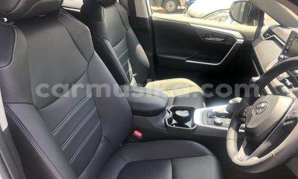 Acheter Occasion Voiture Toyota RAV4 Blanc à Harare, Harare Acheter Occasion Voiture Toyota RAV4 Blanc à Harare, Harare