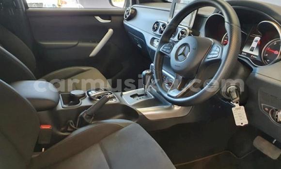 Acheter Occasion Voiture Mercedes‒Benz X-klasse Concept Blanc à Beitbridge, Matabeleland South Acheter Occasion Voiture Mercedes‒Benz X-klasse Concept Blanc à Beitbridge, Matabeleland South
