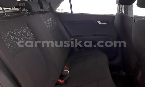 Acheter Occasion Voiture Kia Rio Blanc à Beitbridge, Matabeleland South Acheter Occasion Voiture Kia Rio Blanc à Beitbridge, Matabeleland South