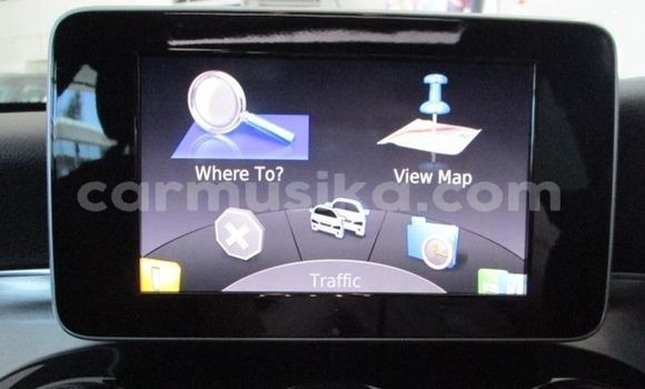 Acheter Occasion Voiture Mercedes‒Benz C–Class Blanc à Beitbridge, Matabeleland South Acheter Occasion Voiture Mercedes‒Benz C–Class Blanc à Beitbridge, Matabeleland South