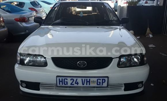 Nunua Ilio tumika Toyota Coaster Nyeupe Gari ndani ya Bulawayo nchini Bulawayo