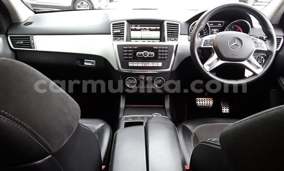 Buy Used Mercedes‒Benz M–Class Silver Car in Harare in Harare Buy Used Mercedes‒Benz M–Class Silver Car in Harare in Harare