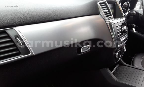 Buy Used Mercedes‒Benz M–Class Silver Car in Harare in Harare Buy Used Mercedes‒Benz M–Class Silver Car in Harare in Harare