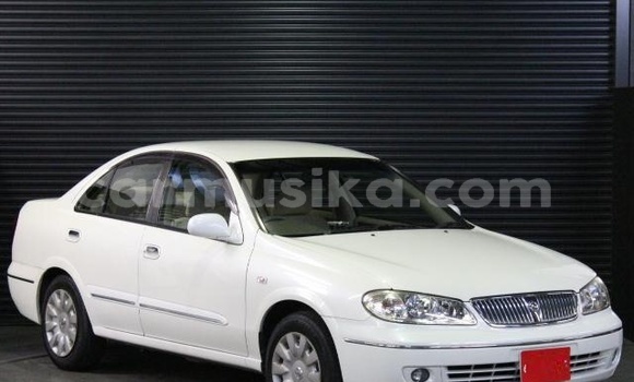 Buy Used Nissan Bluebird Sylphy White Car in Beitbridge in Matabeleland South