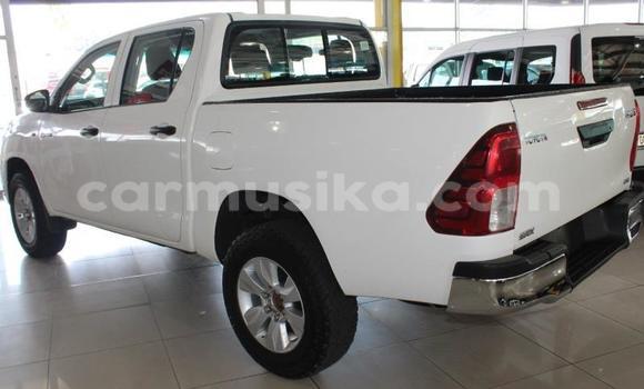 Acheter Occasion Voiture Toyota Hilux Blanc à Harare, Harare Acheter Occasion Voiture Toyota Hilux Blanc à Harare, Harare