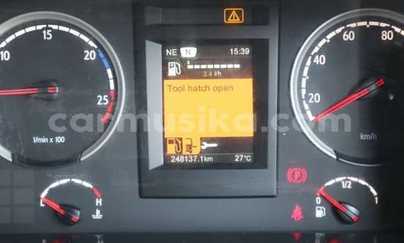 Tenga Tsaru Scania R420 Chena Rori in Beitbridge in Matabeleland South Tenga Tsaru Scania R420 Chena Rori in Beitbridge in Matabeleland South