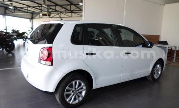 Tenga Tsaru Volkswagen Polo Chena Mota in Beitbridge in Matabeleland South Tenga Tsaru Volkswagen Polo Chena Mota in Beitbridge in Matabeleland South