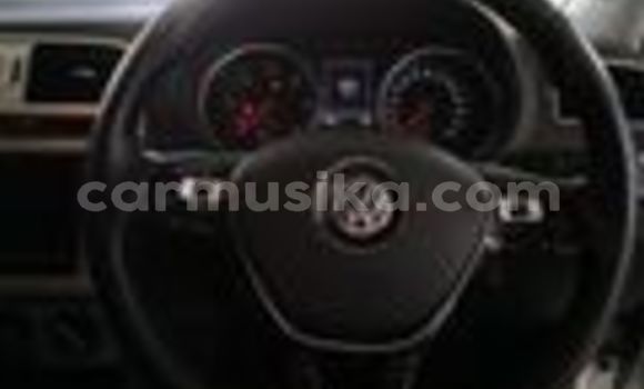 Acheter Occasion Voiture Volkswagen Polo Blanc à Beitbridge, Matabeleland South Acheter Occasion Voiture Volkswagen Polo Blanc à Beitbridge, Matabeleland South