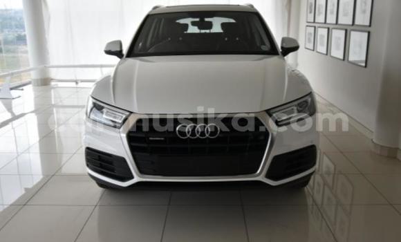 Nunua Ilio tumika Audi Q5 Nyeupe Gari ndani ya Beitbridge nchini Matabeleland Kusini