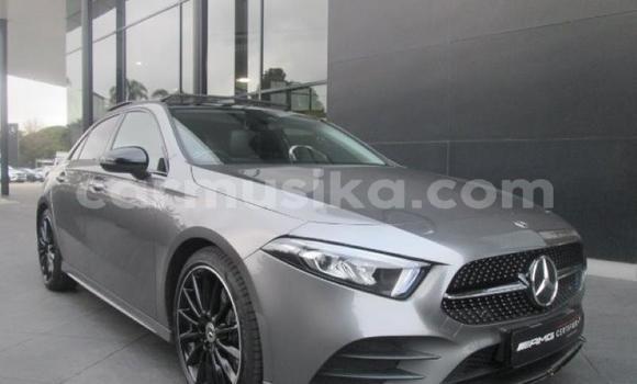 Nunua Ilio tumika Mercedes‒Benz A–Class Fedha Gari ndani ya Harare nchini Harare