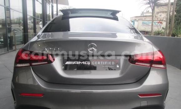 Acheter Occasion Voiture Mercedes‒Benz A–Class Gris à Harare, Harare Acheter Occasion Voiture Mercedes‒Benz A–Class Gris à Harare, Harare