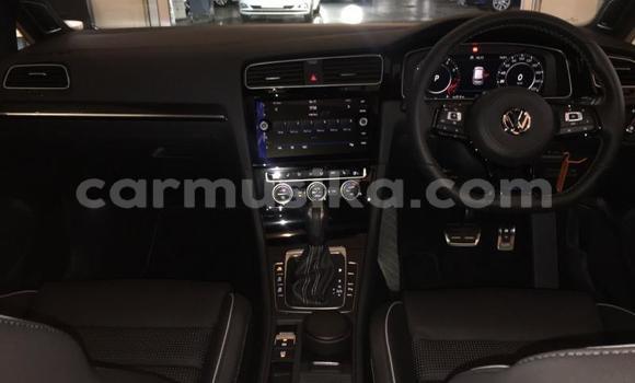 Tenga Tsaru Volkswagen Golf R Bhuruu Mota in Bulawayo in Bulawayo Tenga Tsaru Volkswagen Golf R Bhuruu Mota in Bulawayo in Bulawayo