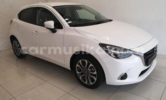 Buy Used Mazda Mazda 2 White Car in Harare in Harare