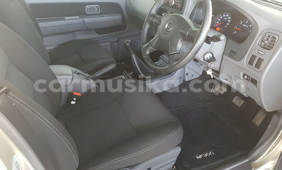 Tenga Tsaru Nissan Hardbody Zvimwe Mota in Beitbridge in Matabeleland South Tenga Tsaru Nissan Hardbody Zvimwe Mota in Beitbridge in Matabeleland South