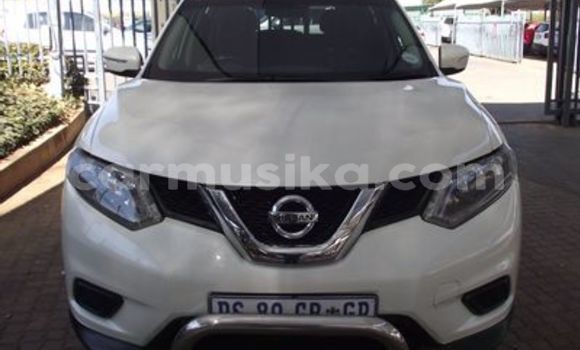 Buy Used Nissan X–Trail White Car in Beitbridge in Matabeleland South Buy Used Nissan X–Trail White Car in Beitbridge in Matabeleland South