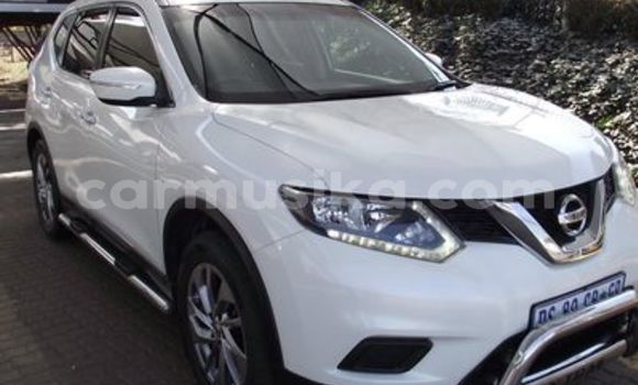 Buy Used Nissan X–Trail White Car in Beitbridge in Matabeleland South Buy Used Nissan X–Trail White Car in Beitbridge in Matabeleland South