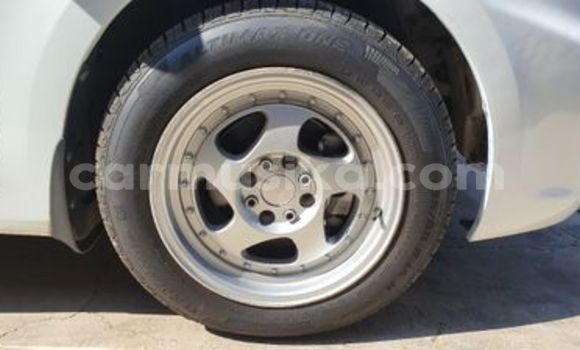 Buy Used Hyundai Accent White Car in Beitbridge in Matabeleland South Buy Used Hyundai Accent White Car in Beitbridge in Matabeleland South