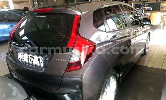 Buy Used Honda Fit Other Car in Beitbridge in Matabeleland South Buy Used Honda Fit Other Car in Beitbridge in Matabeleland South