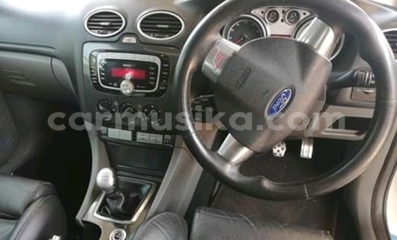 Acheter Occasion Voiture Ford Focus Blanc à Bulawayo, Bulawayo Acheter Occasion Voiture Ford Focus Blanc à Bulawayo, Bulawayo