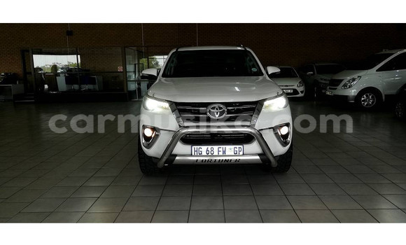 Tenga Tsaru Toyota Fortuner Zvimwe Mota in Beitbridge in Matabeleland South Tenga Tsaru Toyota Fortuner Zvimwe Mota in Beitbridge in Matabeleland South