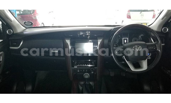 Tenga Tsaru Toyota Fortuner Zvimwe Mota in Beitbridge in Matabeleland South Tenga Tsaru Toyota Fortuner Zvimwe Mota in Beitbridge in Matabeleland South