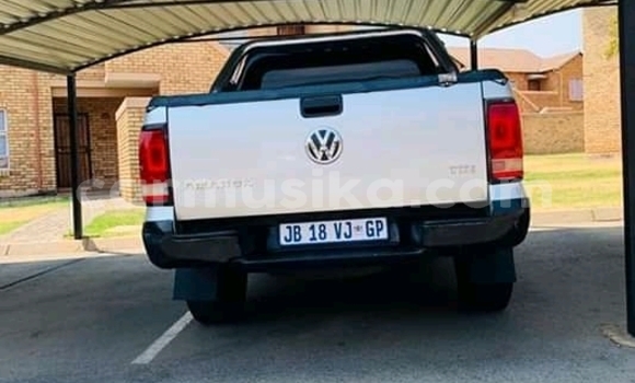 Acheter Occasion Voiture Volkswagen Amarok Gris à Chinhoyi, Mashonaland West Acheter Occasion Voiture Volkswagen Amarok Gris à Chinhoyi, Mashonaland West