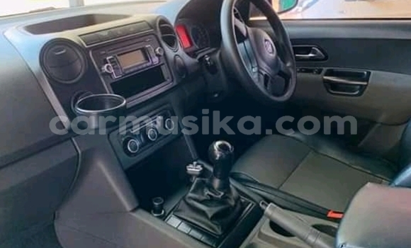 Acheter Occasion Voiture Volkswagen Amarok Gris à Chinhoyi, Mashonaland West Acheter Occasion Voiture Volkswagen Amarok Gris à Chinhoyi, Mashonaland West