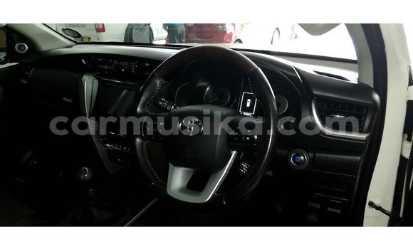 Tenga Tsaru Toyota Fortuner Zvimwe Mota in Beitbridge in Matabeleland South Tenga Tsaru Toyota Fortuner Zvimwe Mota in Beitbridge in Matabeleland South