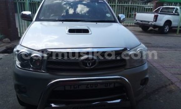 Buy Used Toyota Fortuner Silver Car in Beitbridge in Matabeleland South