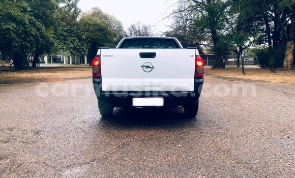 Tenga Tsaru Opel Corsa Chena Mota in Beitbridge in Matabeleland South Tenga Tsaru Opel Corsa Chena Mota in Beitbridge in Matabeleland South