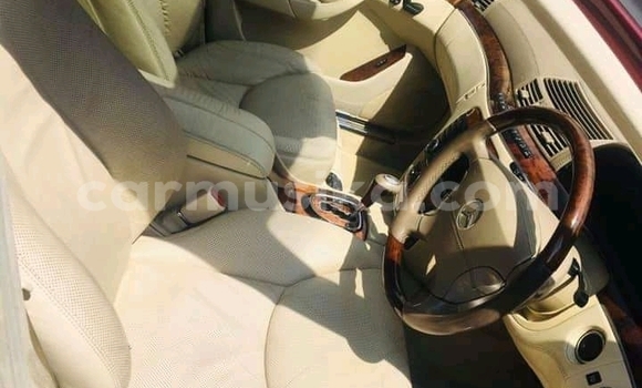 Nunua Ilio tumika Mercedes‒Benz S–Class Nyekundu Gari ndani ya Beitbridge nchini Matabeleland Kusini Nunua Ilio tumika Mercedes‒Benz S–Class Nyekundu Gari ndani ya Beitbridge nchini Matabeleland Kusini