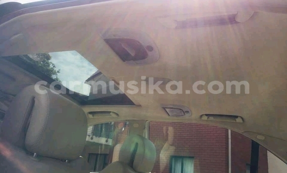 Nunua Ilio tumika Mercedes‒Benz S–Class Nyekundu Gari ndani ya Beitbridge nchini Matabeleland Kusini Nunua Ilio tumika Mercedes‒Benz S–Class Nyekundu Gari ndani ya Beitbridge nchini Matabeleland Kusini