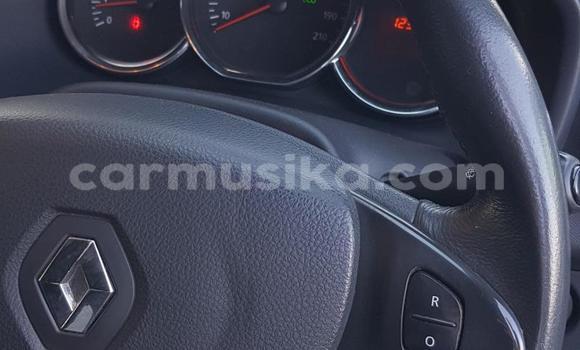Nunua Ilio tumika Renault Sandero Fedha Gari ndani ya Beitbridge nchini Matabeleland Kusini Nunua Ilio tumika Renault Sandero Fedha Gari ndani ya Beitbridge nchini Matabeleland Kusini
