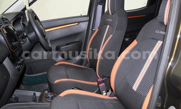 Acheter Occasion Voiture Renault KWID Beige à Beitbridge, Matabeleland South Acheter Occasion Voiture Renault KWID Beige à Beitbridge, Matabeleland South