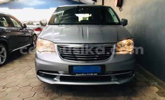 Nunua Ilio tumika Chrysler Voyager Bluu Gari ndani ya Beitbridge nchini Matabeleland Kusini