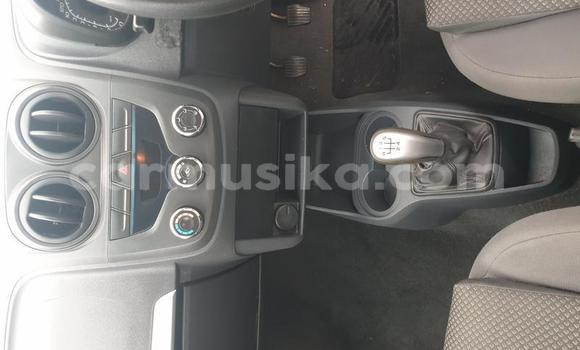 Acheter Occasion Voiture Chevrolet Corsa Blanc à Beitbridge, Matabeleland South Acheter Occasion Voiture Chevrolet Corsa Blanc à Beitbridge, Matabeleland South