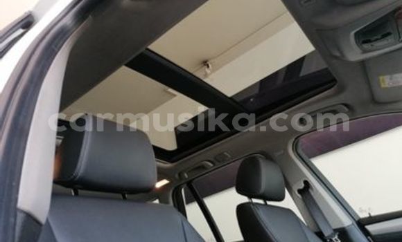 Acheter Occasion Voiture BMW X3 Blanc à Beitbridge, Matabeleland South Acheter Occasion Voiture BMW X3 Blanc à Beitbridge, Matabeleland South