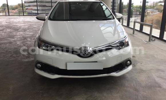 Acheter Occasion Voiture Toyota Auris Blanc à Harare, Harare Acheter Occasion Voiture Toyota Auris Blanc à Harare, Harare